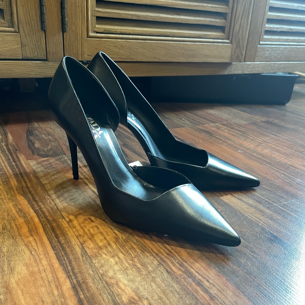 NWT Narciso Rodriguez x ZARA Pointed Toe Black Heels | Never Worn + Original Box